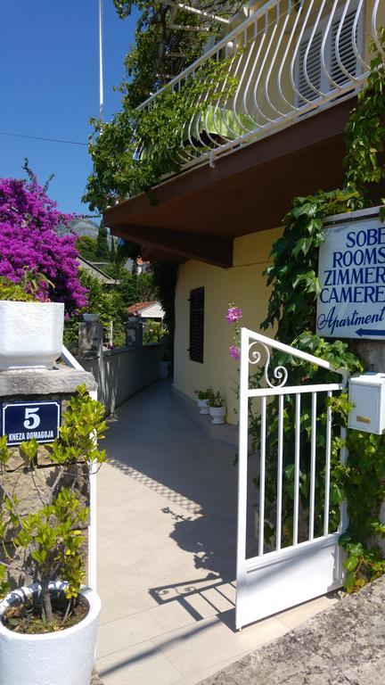 Maskaric Apartman